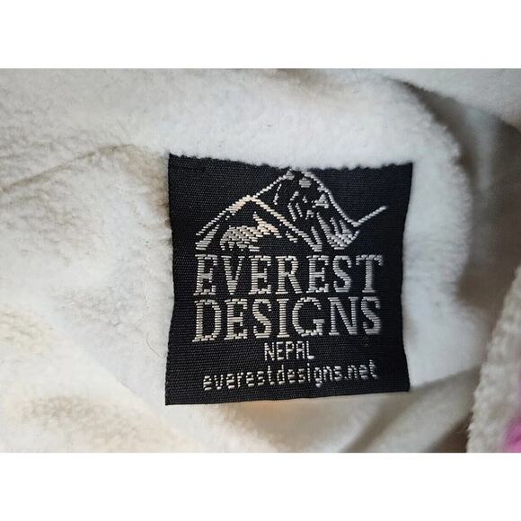 Everest Designs Wool Girls Hat Lined Tassel Cap Made in Nepal Ski Cap Snowflakes - Picture 12 of 16